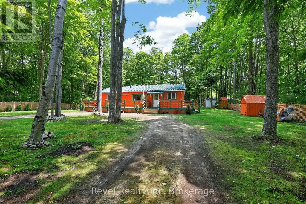 49 Wolfe Trail, Tiny
